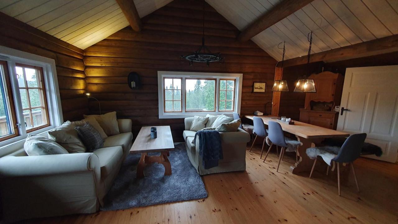 Cozy Log At Beautiful Nystolsfjellet Feriehus *